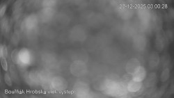 Vrchol Bouřňák, pohled na jih