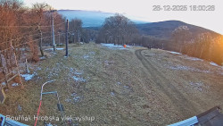 Vrchol Bouřňák, pohled na jih