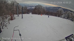 Vrchol Bouřňák, pohled na jih