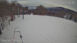 Vrchol Bouřňák, pohled na jih