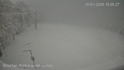 Vrchol Bouřňák, pohled na jih