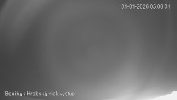 Vrchol Bouřňák, pohled na jih