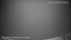 Vrchol Bouřňák, pohled na jih