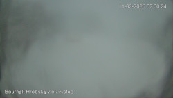 Vrchol Bouřňák, pohled na jih