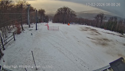 Vrchol Bouřňák, pohled na jih