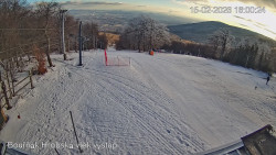 Vrchol Bouřňák, pohled na jih