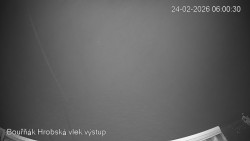 Vrchol Bouřňák, pohled na jih