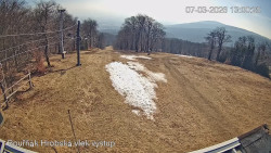 Vrchol Bouřňák, pohled na jih