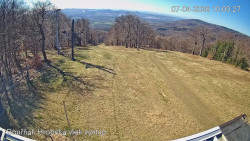 Vrchol Bouřňák, pohled na jih