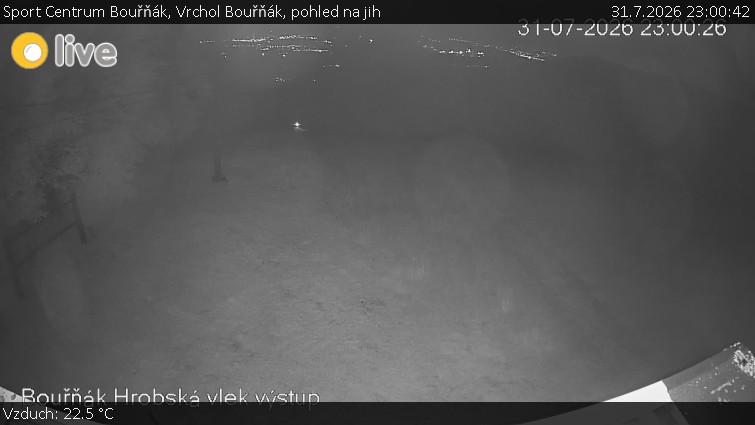 Sportzentrum Bouřňák - Bouřňák-Gipfel, Blick nach Süden - 31.7.2026 v 23:00