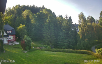 Snímek    5.7.2025 v 07:30
