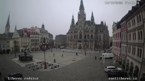 Město Liberec - Náměstí Dr. Edvarda Beneše - 14.10.2025 v 07:45
