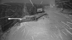 Modrá sjezdovka - dojezd k lanové dráze