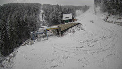 Modrá sjezdovka - dojezd k lanové dráze