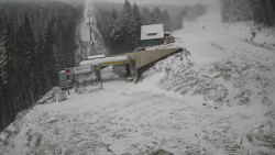 Modrá sjezdovka - dojezd k lanové dráze