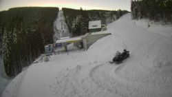 Modrá sjezdovka - dojezd k lanové dráze