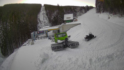 Modrá sjezdovka - dojezd k lanové dráze