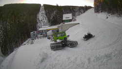 Modrá sjezdovka - dojezd k lanové dráze