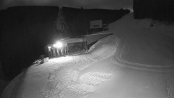 Modrá sjezdovka - dojezd k lanové dráze