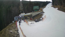 Modrá sjezdovka - dojezd k lanové dráze