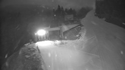 Modrá sjezdovka - dojezd k lanové dráze