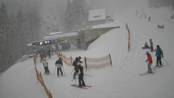 Modrá sjezdovka - dojezd k lanové dráze