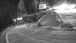 Modrá sjezdovka - dojezd k lanové dráze