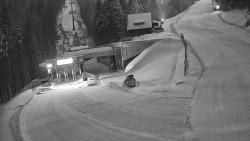 Modrá sjezdovka - dojezd k lanové dráze