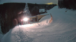 Modrá sjezdovka - dojezd k lanové dráze