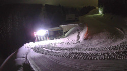 Modrá sjezdovka - dojezd k lanové dráze