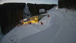 Modrá sjezdovka - dojezd k lanové dráze