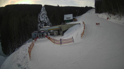 Modrá sjezdovka - dojezd k lanové dráze