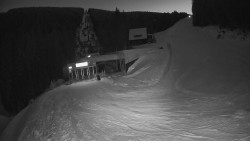 Modrá sjezdovka - dojezd k lanové dráze