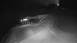 Modrá sjezdovka - dojezd k lanové dráze