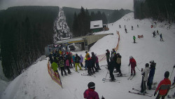 Modrá sjezdovka - dojezd k lanové dráze