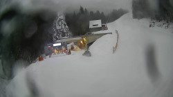 Modrá sjezdovka - dojezd k lanové dráze