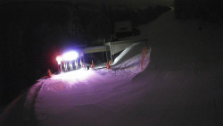 Modrá sjezdovka - dojezd k lanové dráze