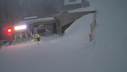 Modrá sjezdovka - dojezd k lanové dráze