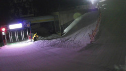 Modrá sjezdovka - dojezd k lanové dráze