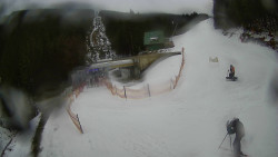 Modrá sjezdovka - dojezd k lanové dráze