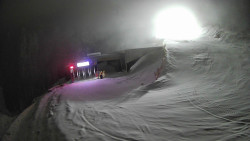 Modrá sjezdovka - dojezd k lanové dráze