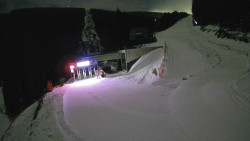 Modrá sjezdovka - dojezd k lanové dráze