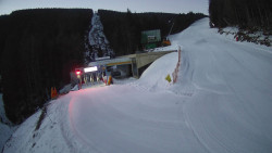 Modrá sjezdovka - dojezd k lanové dráze