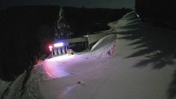 Modrá sjezdovka - dojezd k lanové dráze