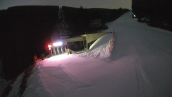 Modrá sjezdovka - dojezd k lanové dráze