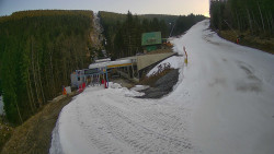 Modrá sjezdovka - dojezd k lanové dráze