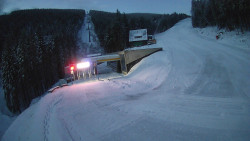 Modrá sjezdovka - dojezd k lanové dráze