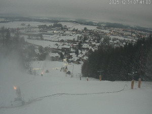 Ski areál Dlouhoňovice - Sjezdovka - 31.12.2025 v 07:45