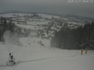 Ski areál Dlouhoňovice - Sjezdovka - 31.12.2025 v 08:45