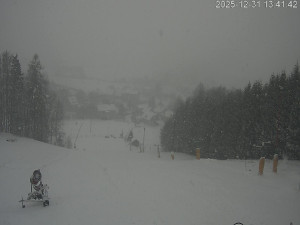 Ski areál Dlouhoňovice - Sjezdovka - 31.12.2025 v 13:45